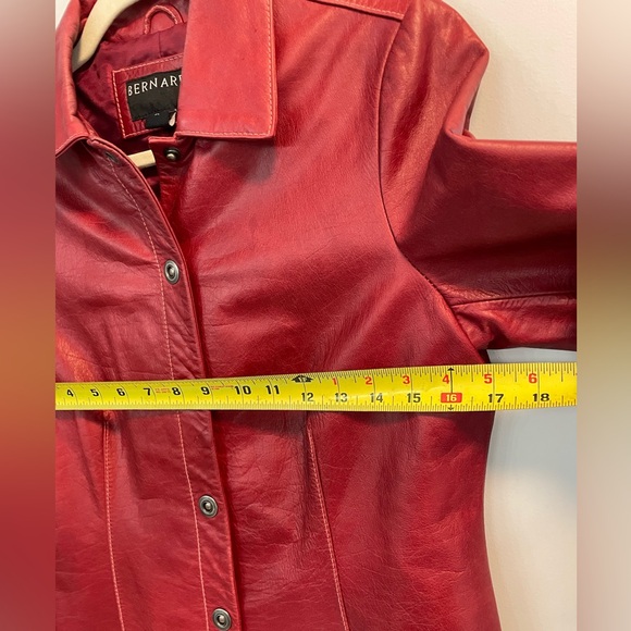 Bernardo, Petite Small, dark red leather jacket snap closure lined lightweight - Picture 5 of 9